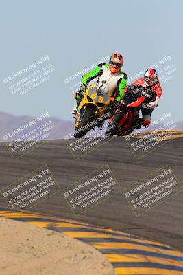 media/Dec-18-2022-SoCal Trackdays (Sun) [[8099a50955]]/Turns 9 and 10 Set 1 (1045am)/